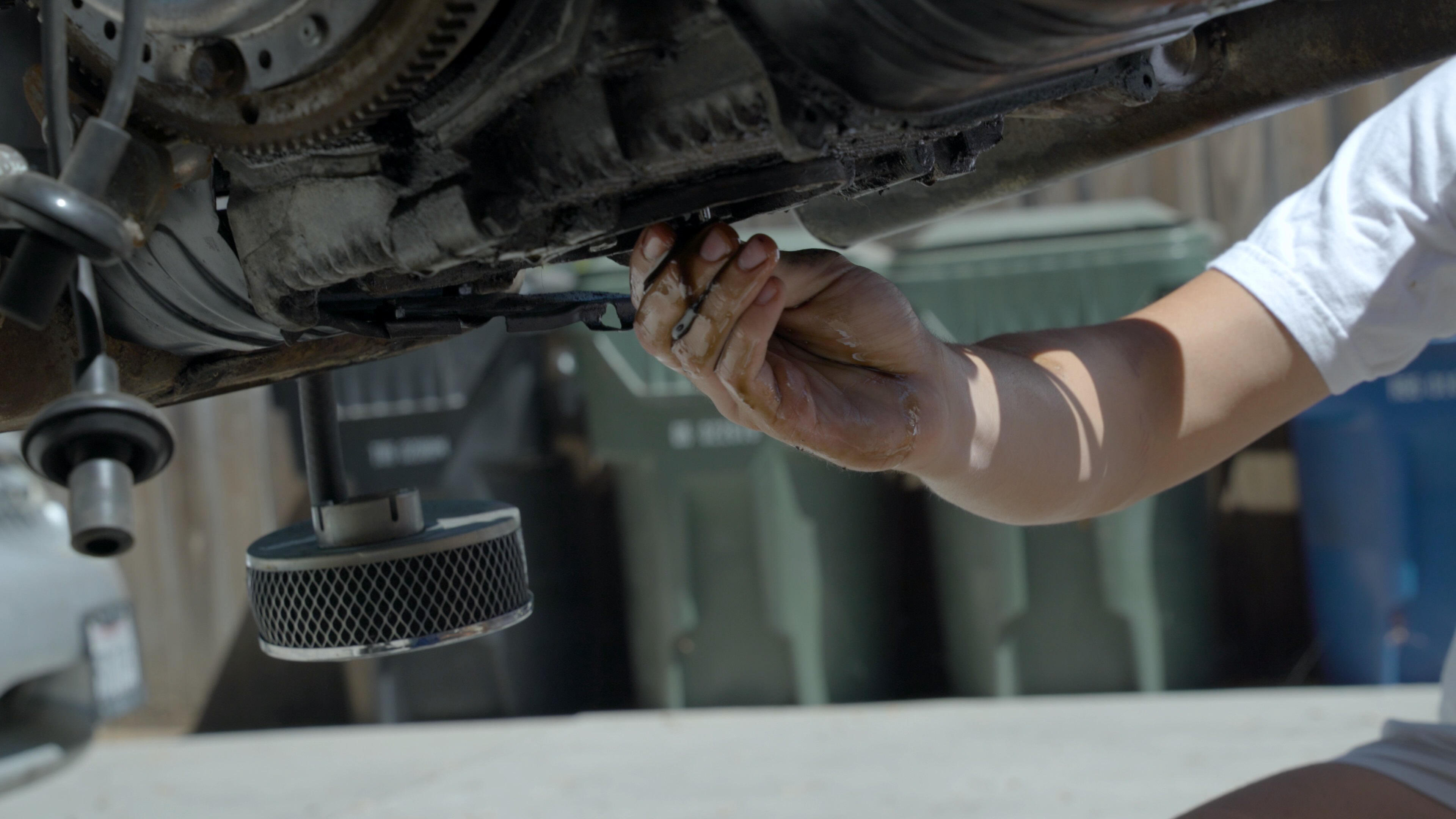 Repairing the Push Rods on a 1972 Volkswagen Beetle